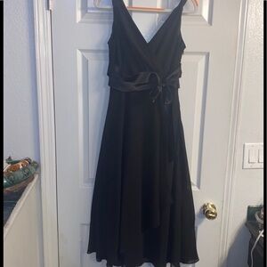 Evan Picone Black Evening Dress with Satin Bow Size 6